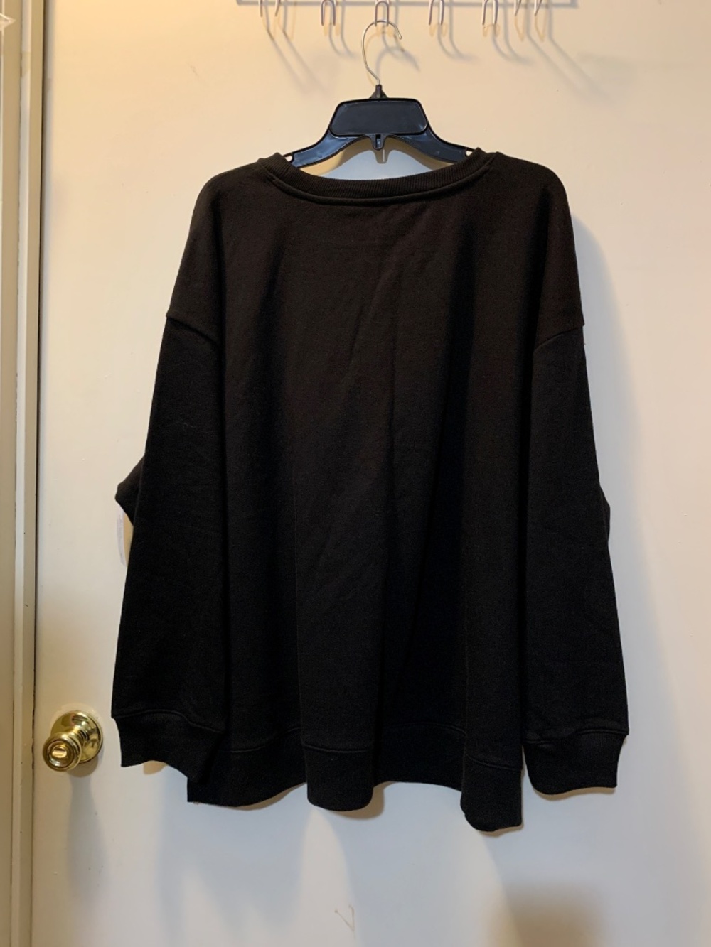 Terra & Sky Black Fleece Sweatshirt - New With Tags - Picture 2 of 2